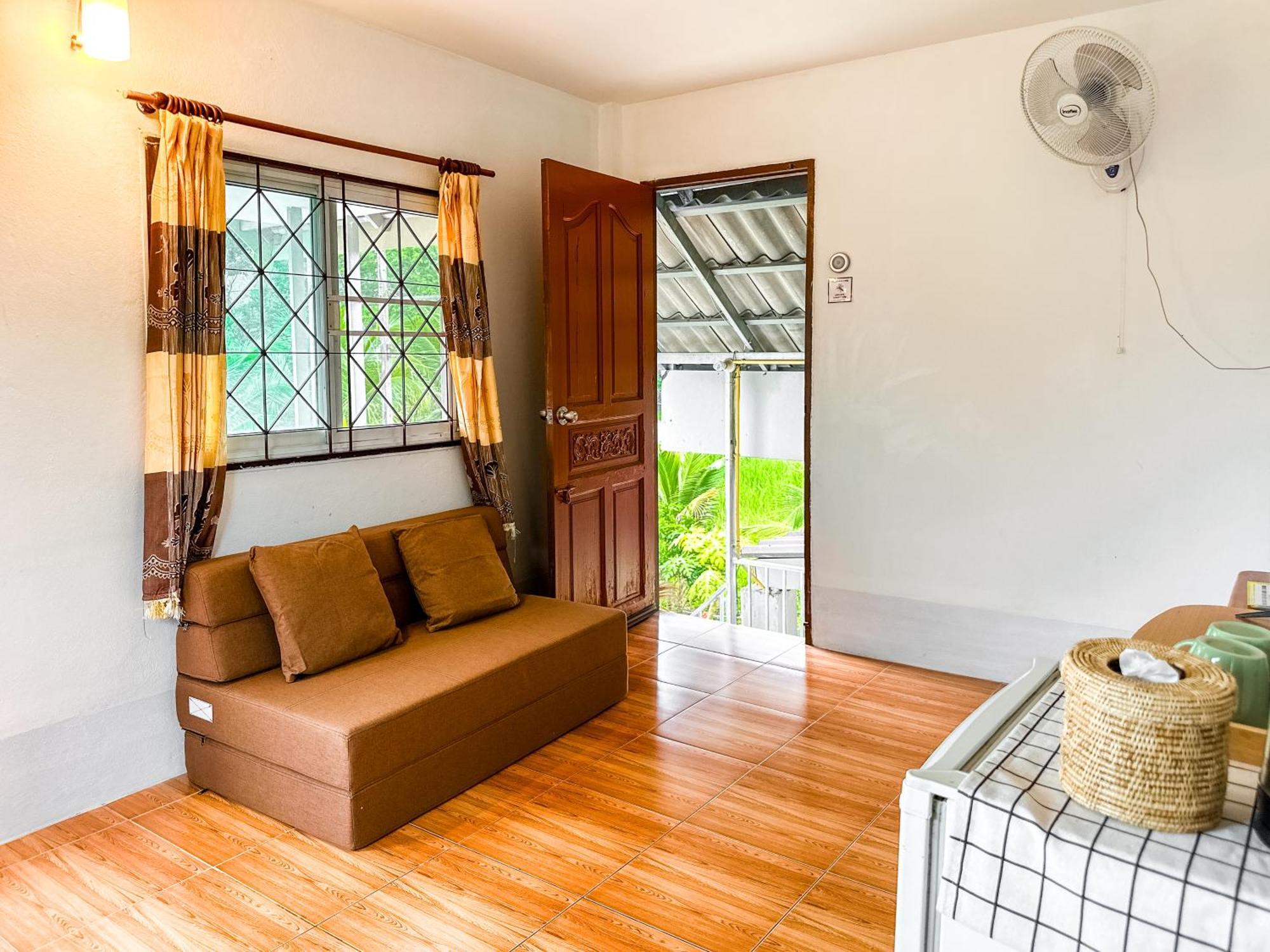 Ao Luek Homie Homestay Krabi town Exterior foto